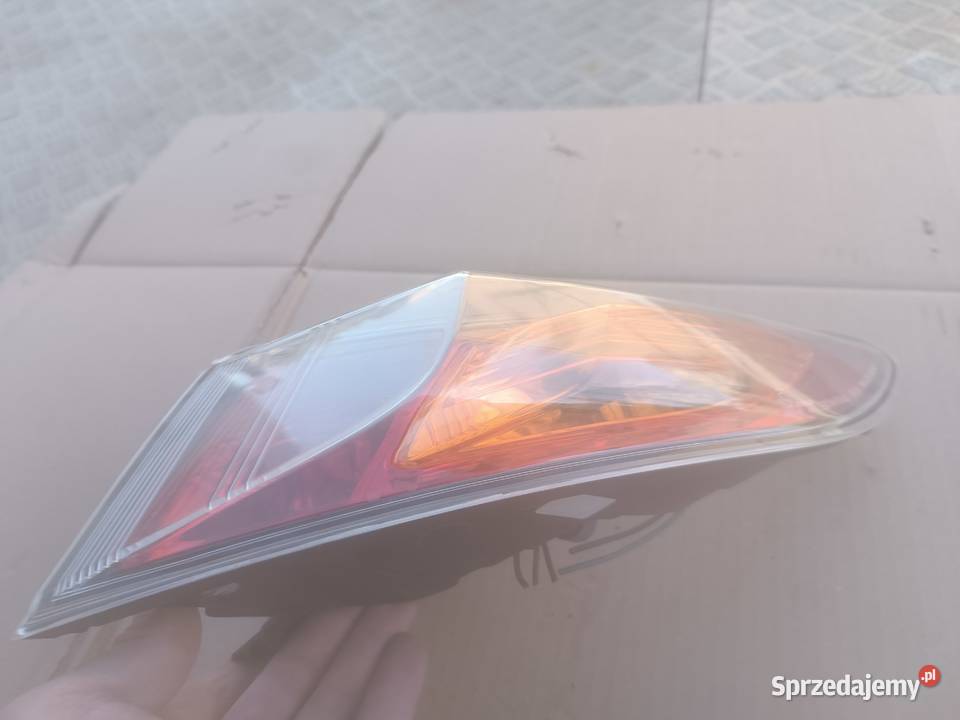 Honda Civic VIII 8 UFO lampa prawy tył prawa Częstochowa
