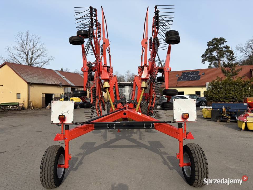 Zgrabiarka 2 karuzelowa Kuhn GA 8121 MASTERDRIVE Myszyniec
