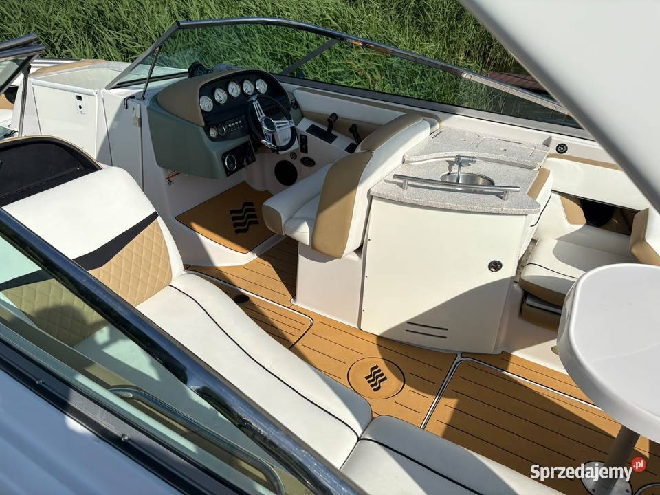 FOUR WINNS HORIZON 310 DWA SILIKI 62L