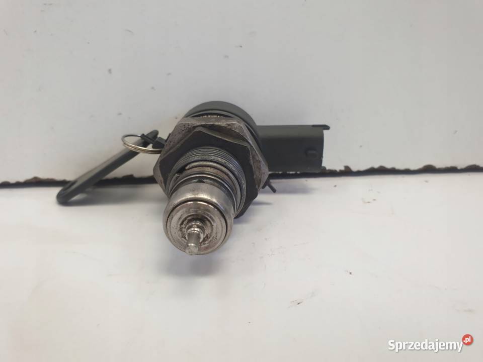 Volvo V70 II 24 D5 CZUJNIK PALIWA 0281002712