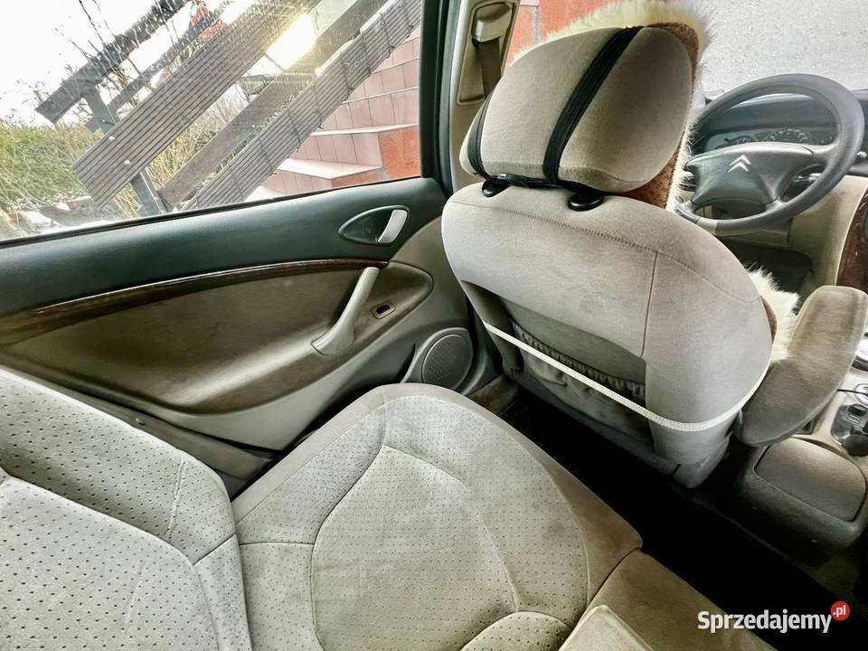 Citroen C5 exclusive 30 V6 z gazem Rumia