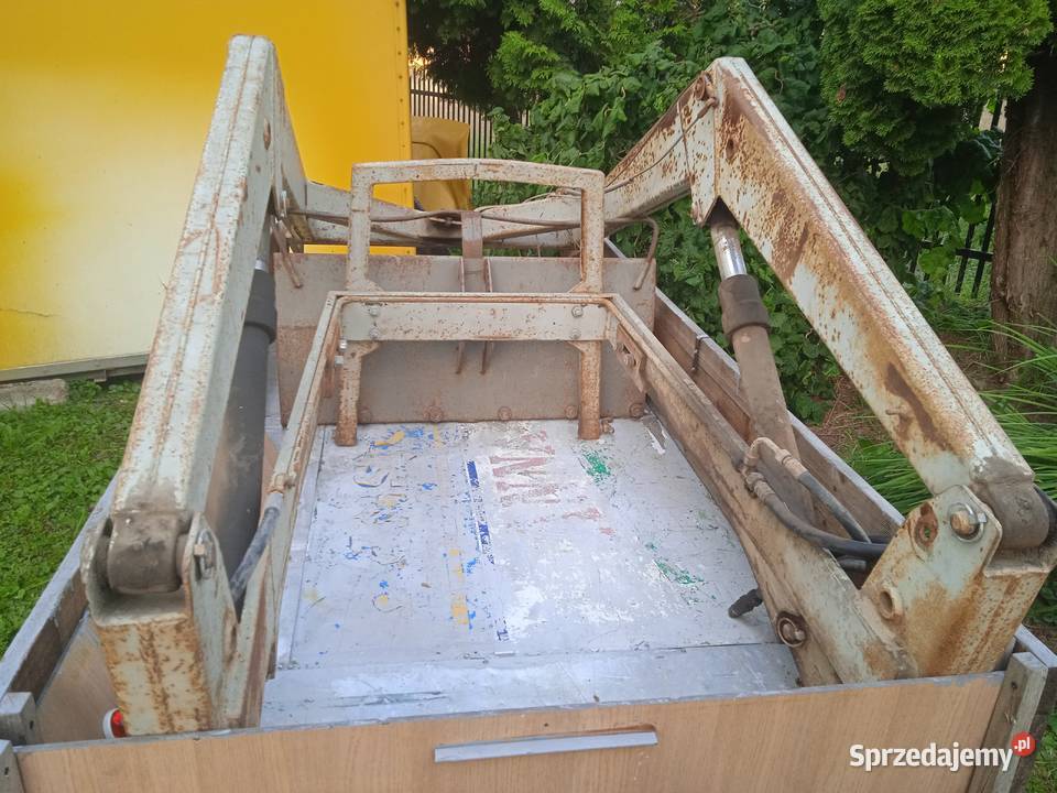 Ładowacz czołowy tur Tur małopolskie Sękowa