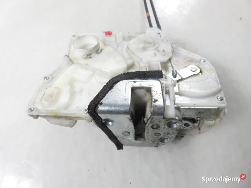 ZAMEK LEWY PRZEDNI OPEL AGILA B H08 8220251K60 osobowe Zamki, wkładki i kluczyki