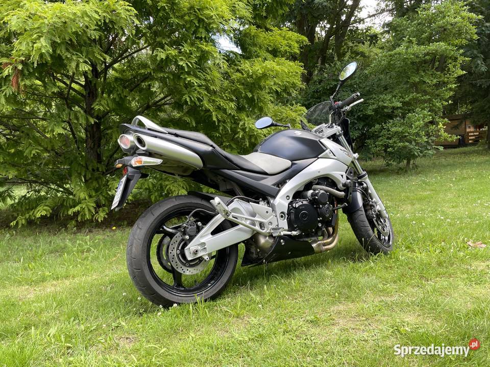 Suzuki GSR 600 z 2005r 10800 nowy sprzedam