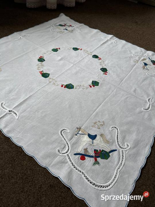 obrus haftowany konik bujany rękodzieło biały Zabrze sprzedam