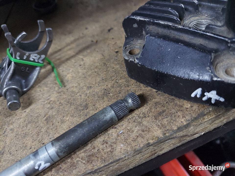 Honda MTX 80 r hd08e wybierak wałek kosa MTX80