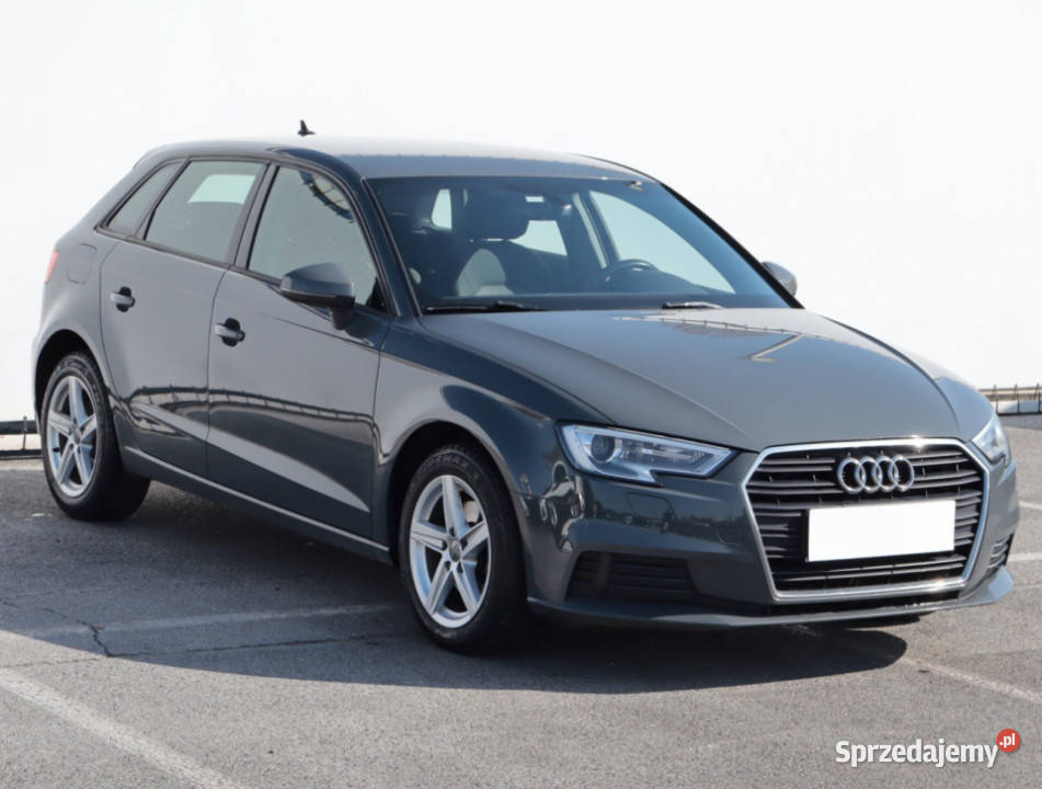 Audi A3 30 TDI wielofunkcyjna kierownica lubelskie Lublin