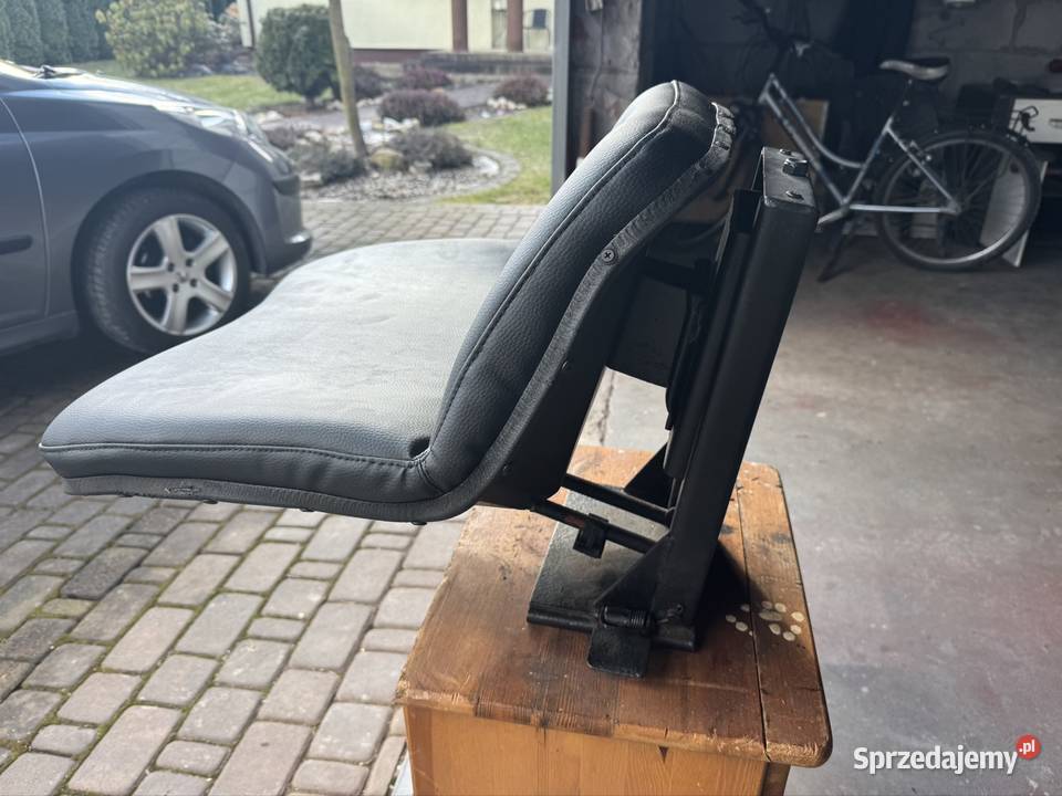 Siedzenie do ursusa C 330 C 360 C 3603P Kłaj