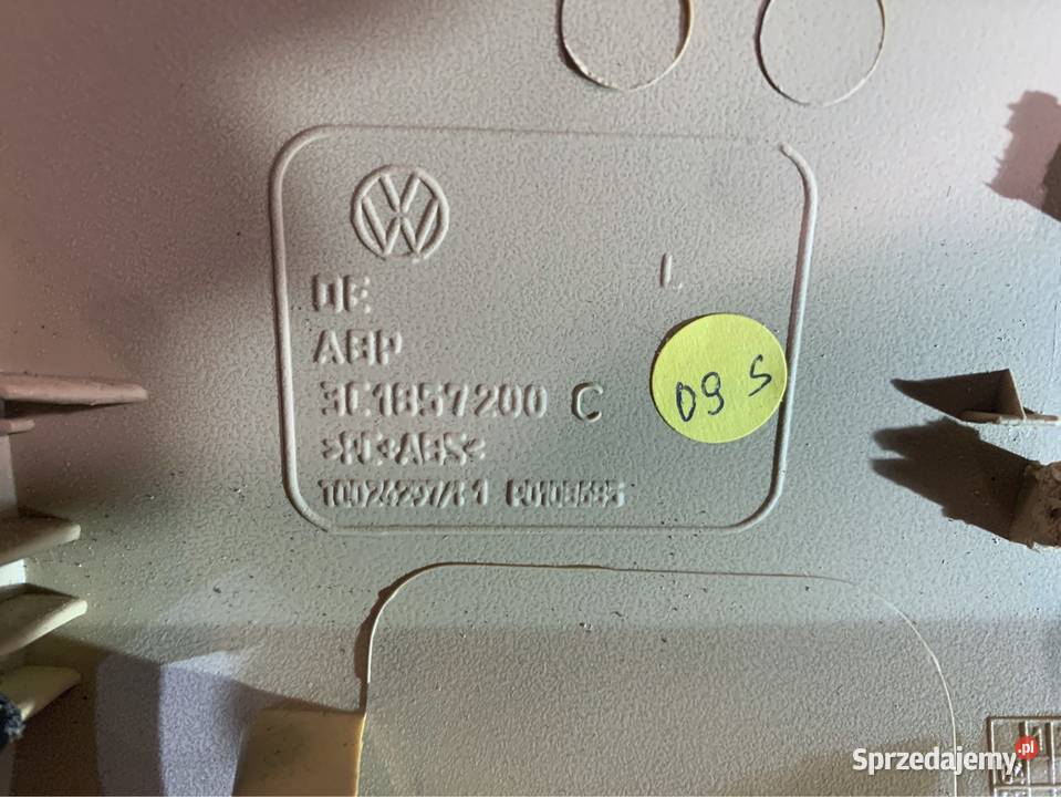 Osłona dolna deski 3C1857200C vw passat b6 Szczecin