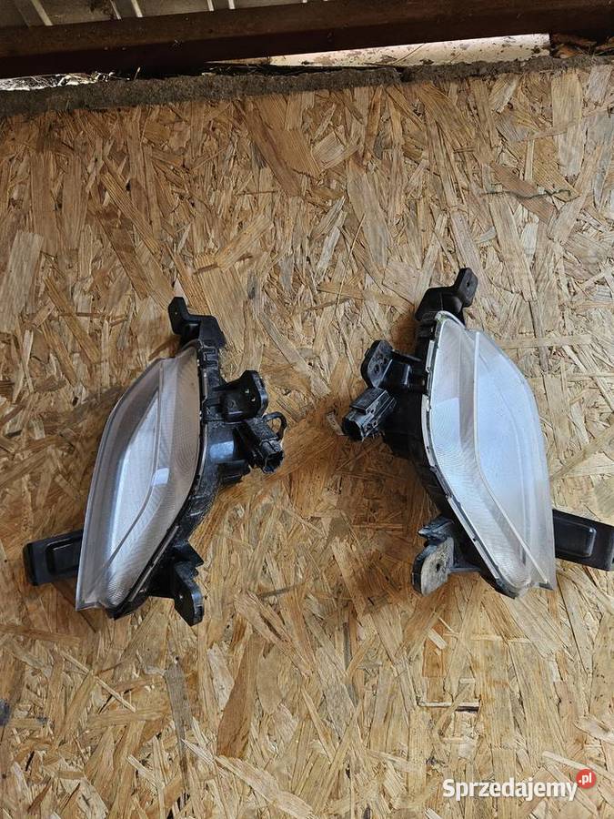 HALOGEN PRZÓD HYUNDAI I30 III PL KOMPLET