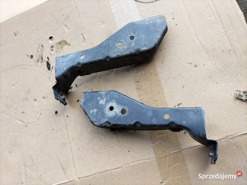 UCHWYT PODSTAWA LAMPY AUDI 80 B4 osobowe Kamień-Kolonia