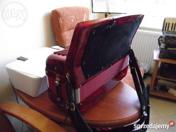 Akordeon Crucianelli 120 b 4 chóry