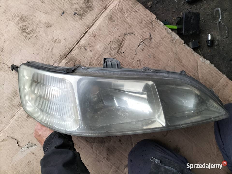 HONDA ACCORD VI CG9 lampa przód przednia prawa lampy przednie Kamień-Kolonia