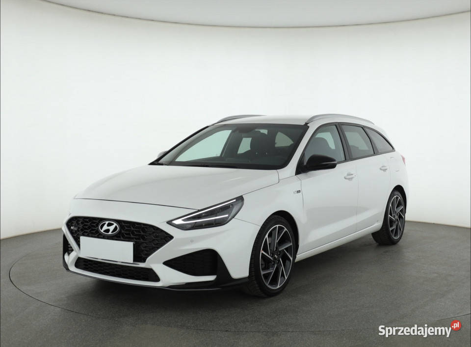 Hyundai i30 15 TGDI nieuszkodzony sprzedam