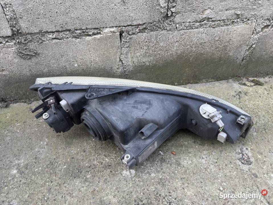 Lampa przód lewa Peugeot 206 wielkopolskie Ostrów Wielkopolski sprzedam