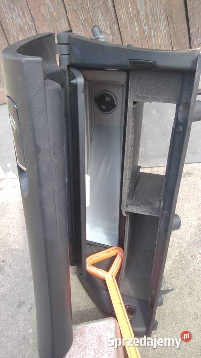 Audi A4 B6 B7 schowek pasażera klimatyzowany Nowe Kurowo