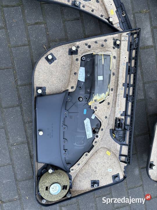 BMW e46 Sedan Tapicerka Boczki do drzwi Naglowki Rybnik