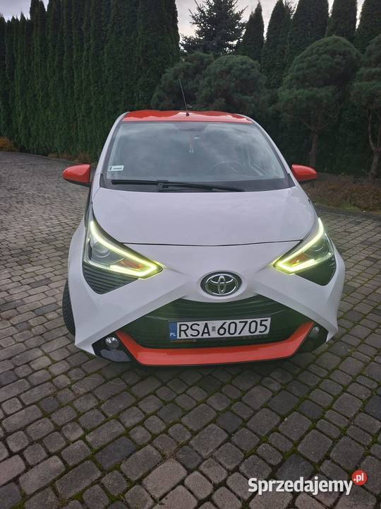 TOYOTA AYGO XPLAY EDITION kamera cofania Aygo podkarpackie Sanok