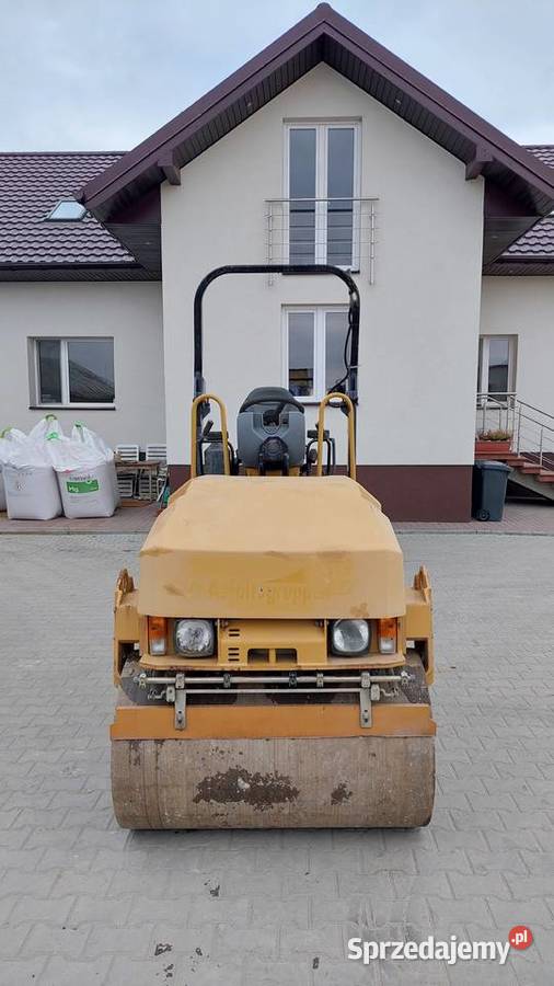 Walec Caterpillar CB24 2700 CAT