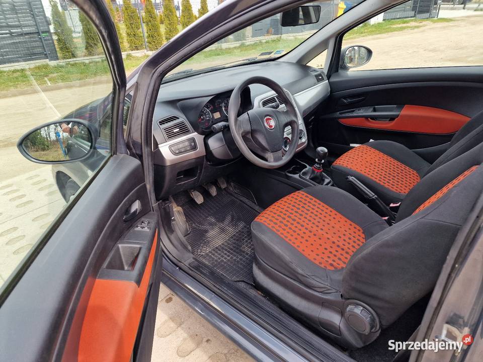 Fiat GrandePunto 14benzSalonPL1 właściciel Niestępowo