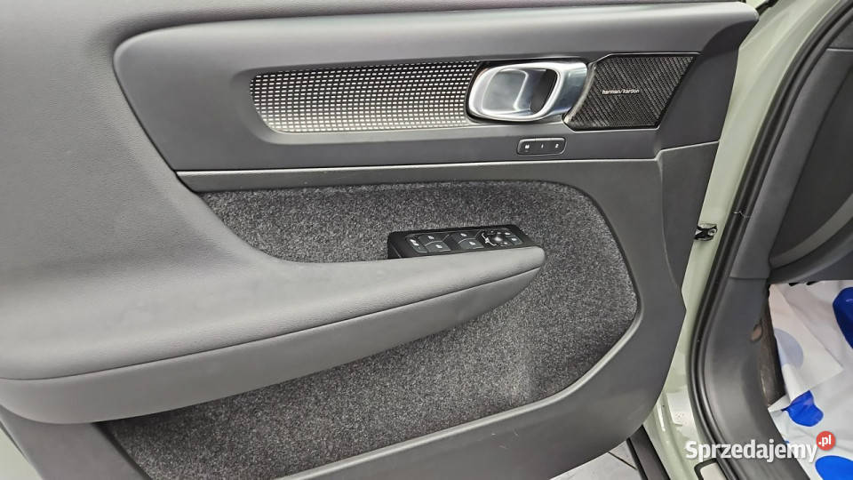 Volvo XC 40 Recharge Ultimate aut Z Polskiego Zarejestrowany w Polsce Warszawa sprzedam