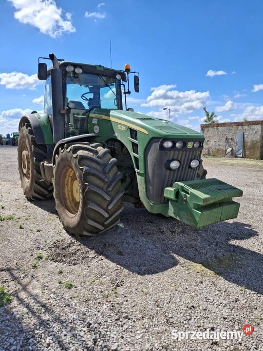 Ciagnik traktor 8230 john deere Grodków