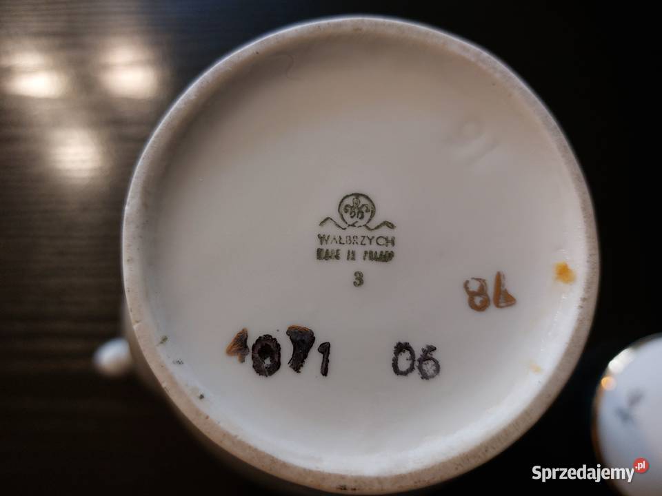 Dzbanek z porcelany PRL ceramika Wałbrzych Porcelana i szkło Legnica