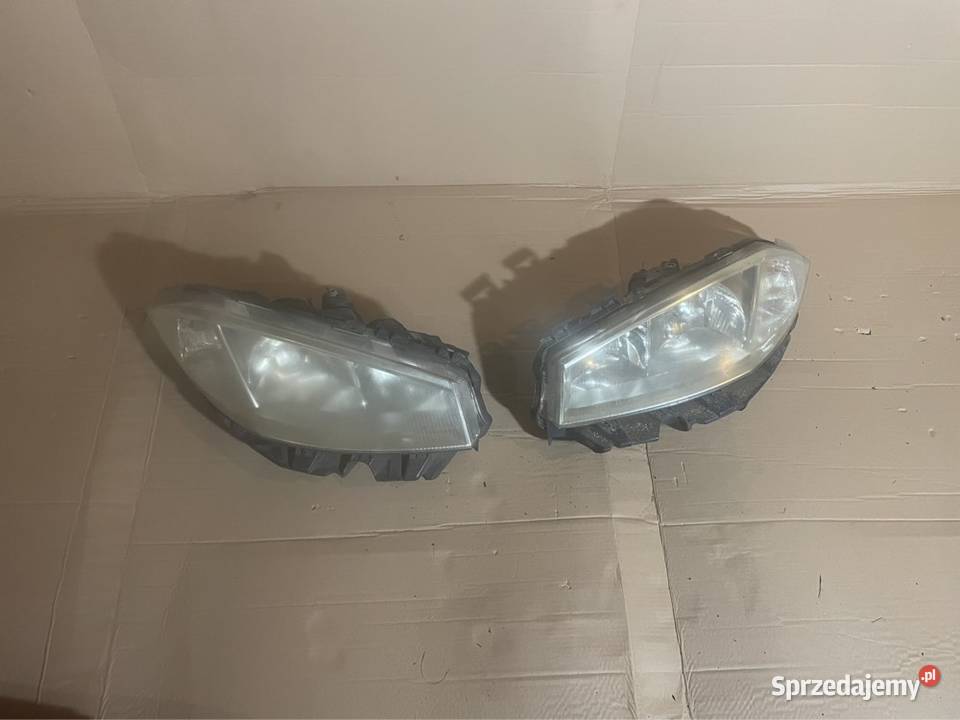 Przód kompletny lampa maska zderzak Renault Szczecin
