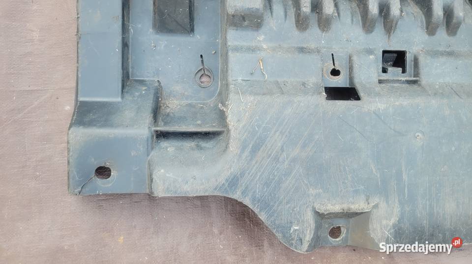 TOYOTA AVENSIS III T27 OSŁONA PŁYTA POD ZDERZAK Pozostałe Ruda Śląska