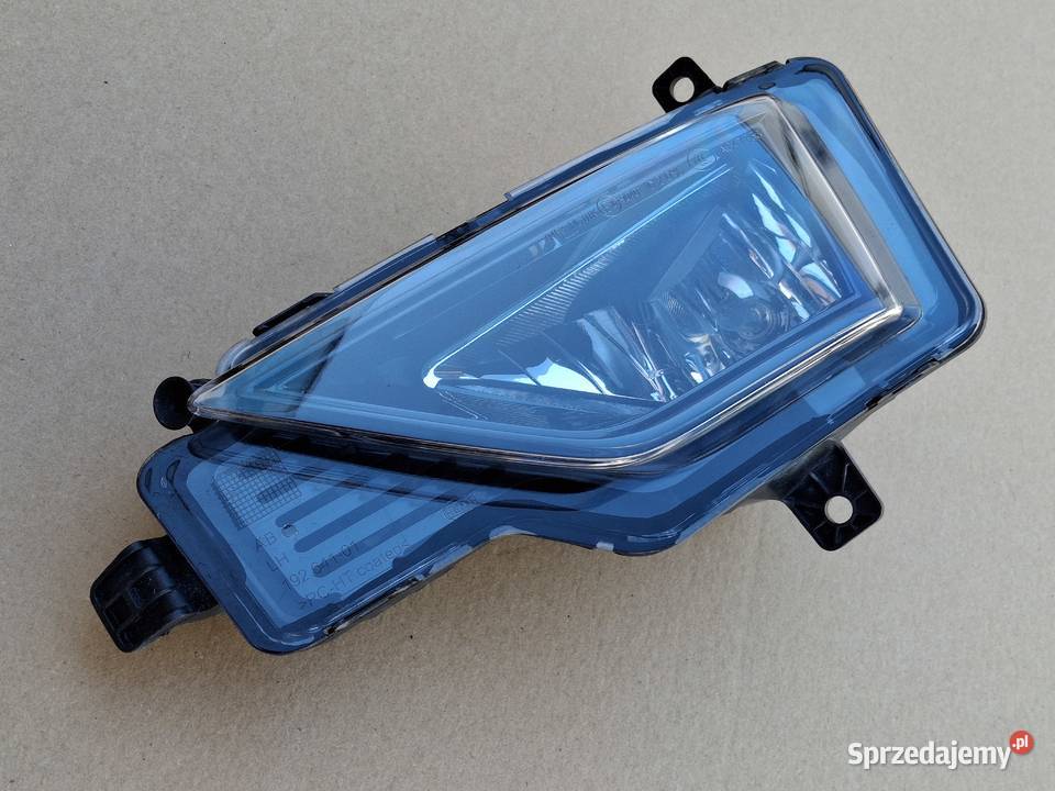 VW GOLF SPORTSVAN HALOGEN PRZECIWMGIELNY LEWY
