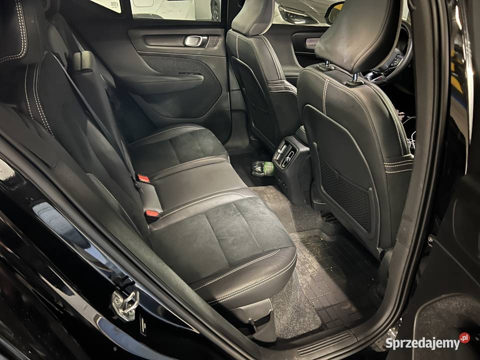 Volvo xc40 recharge P8 r design Warszawa