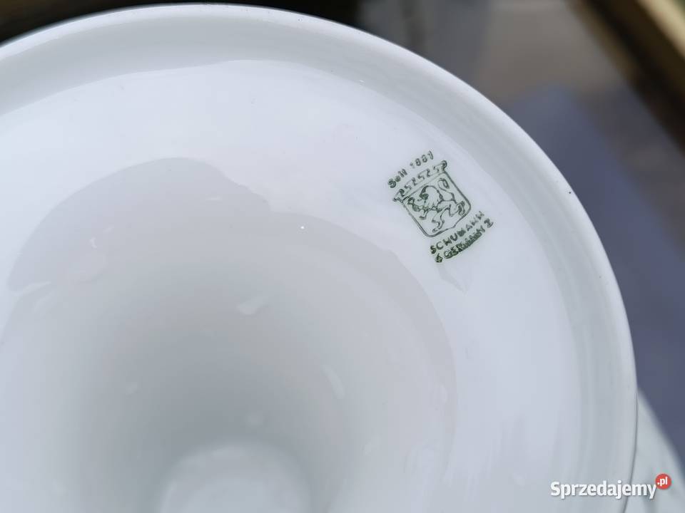 Śliczna porcelanowa patera ażurowa na stopie Klenica