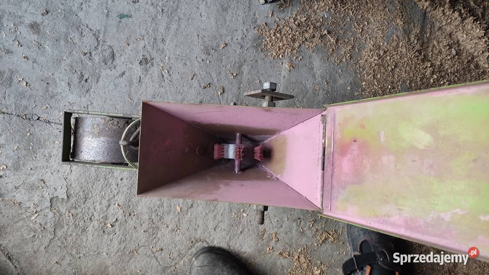 Siewniki rolniczy jednorzędowy Siewniki i sadzarki Pogroszew