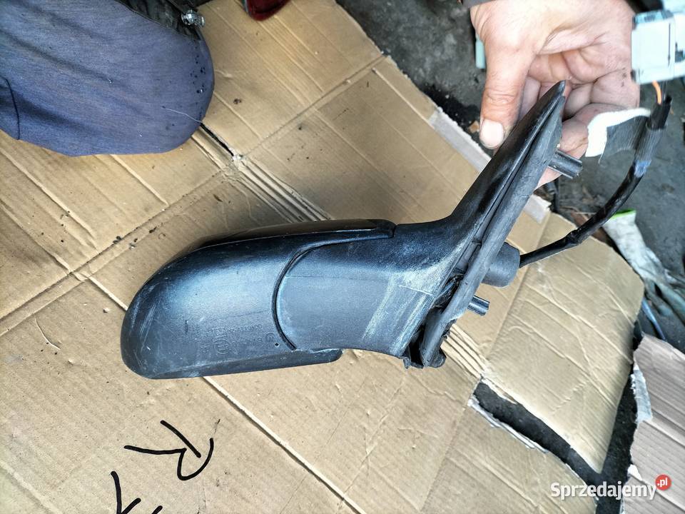 LUSTERKO PRAWE FORD MONDEO MK3 CZARNE Kamień-Kolonia