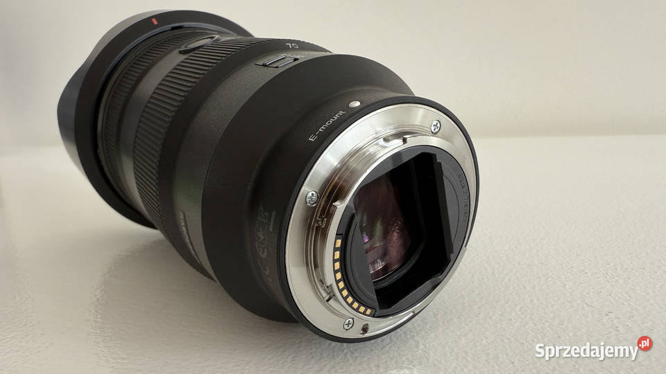 Sony FE 2470 mm f28 GM zoom ostry Super stan