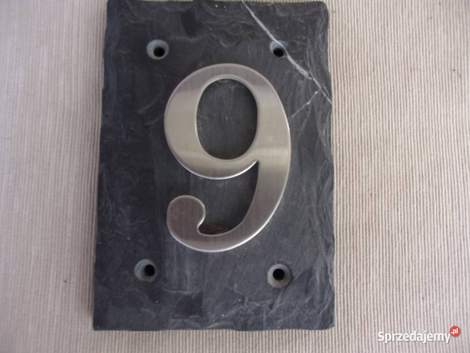 Angielski ładny szyldy czytelne oznaczenie Warszawa