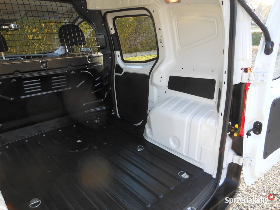 Fiat Fiorino VAT1 5drzwi Klima Pdc Oszczędny garażowany Cieszyn