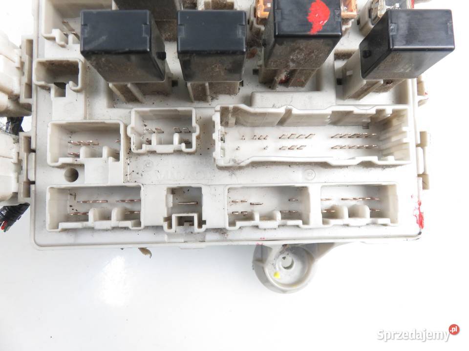 BSI TOYOTA PREVIA R3 20 D4D 8922128040 osobowe Części samochodowe