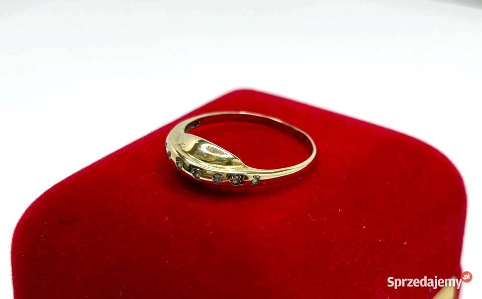 Złoty Pierścionek pr 585 18g R16
