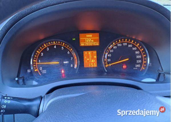 Toyota Avensis Toyota Avensis T27 BENZYNA benzyna