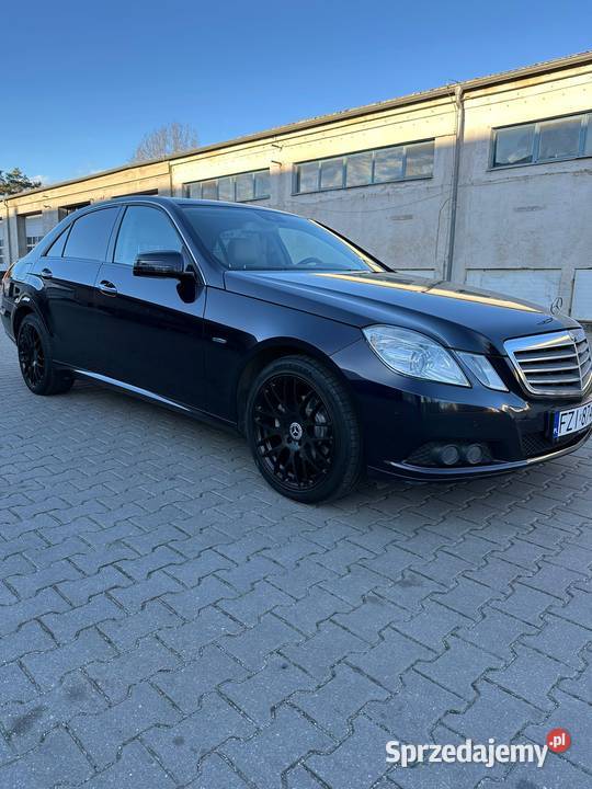 Mercedes EKlasa łądny egzemplarz zmieniarka CD