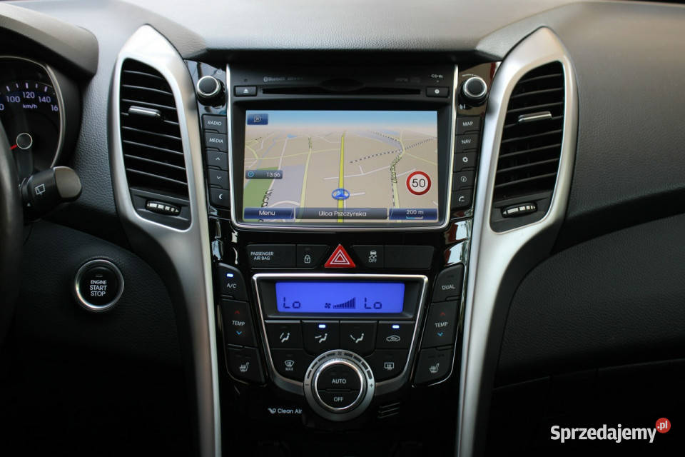 Hyundai i30 BezwypadkowyDoinwestowany bogata Gliwice