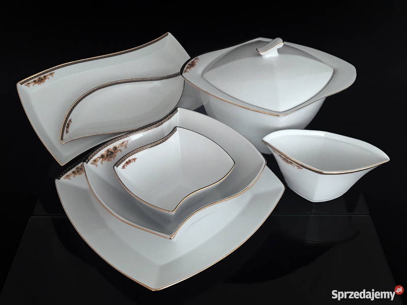 Serwis kawowy Floralis 12 osób producenta Wałbrzych sprzedam