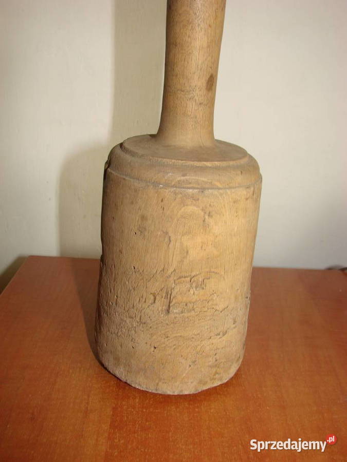 stary drewniany tłuczek Pruszcz Gdański