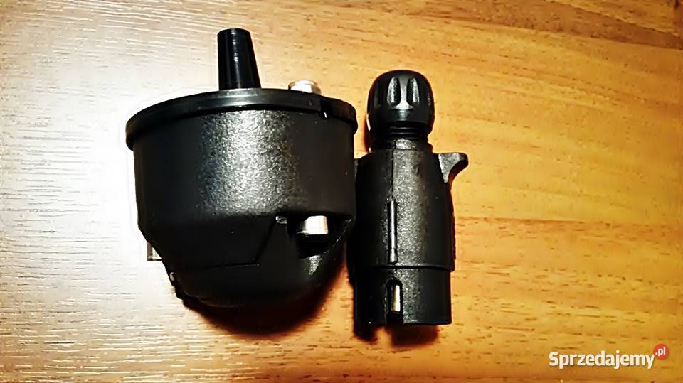 GNIAZDO EL I WTYCZKA WTYK DO PRZYCZEPKI 12V NOWE zachodniopomorskie