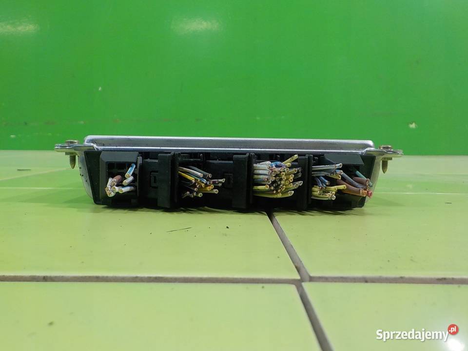 BMW X3 E83 MPAKIET 25 B 06r 5D sterownik Części samochodowe mazowieckie Suków