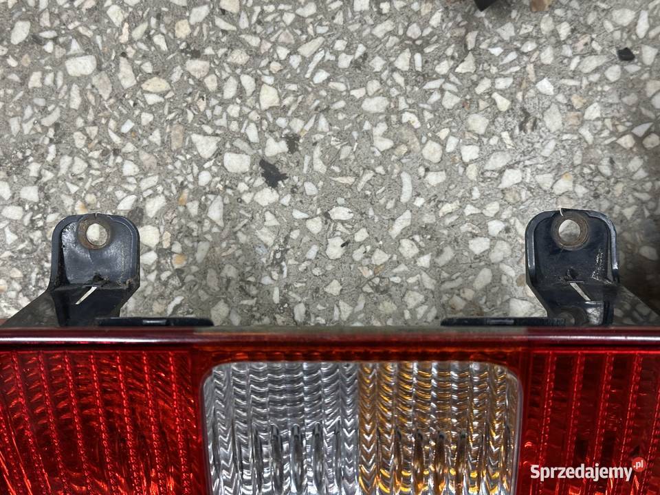 Volkswagen VW Caddy III 2K Lampa Tył Prawa OE Pszczyna sprzedam