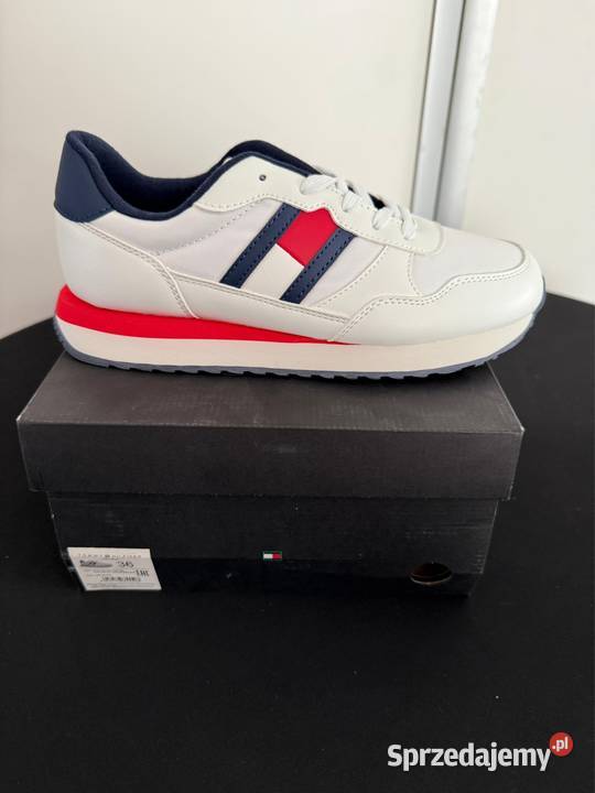 Nowe sneakersy Tommy Hilfiger T3X9331330208