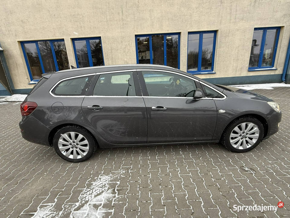Opel Astra Opel Astra IV 14B 2011r serwisowany w ASO Sokołów Podlaski