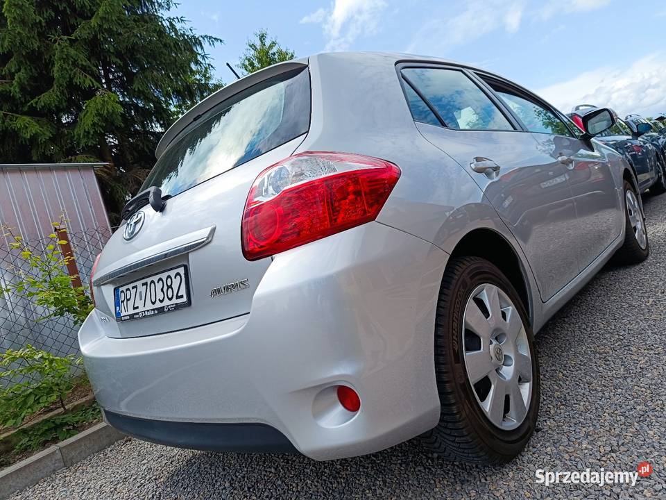 Toyota Auris Lift 133 Dual VVTi 101 74000 2012 z Auris podkarpackie Przeworsk sprzedam
